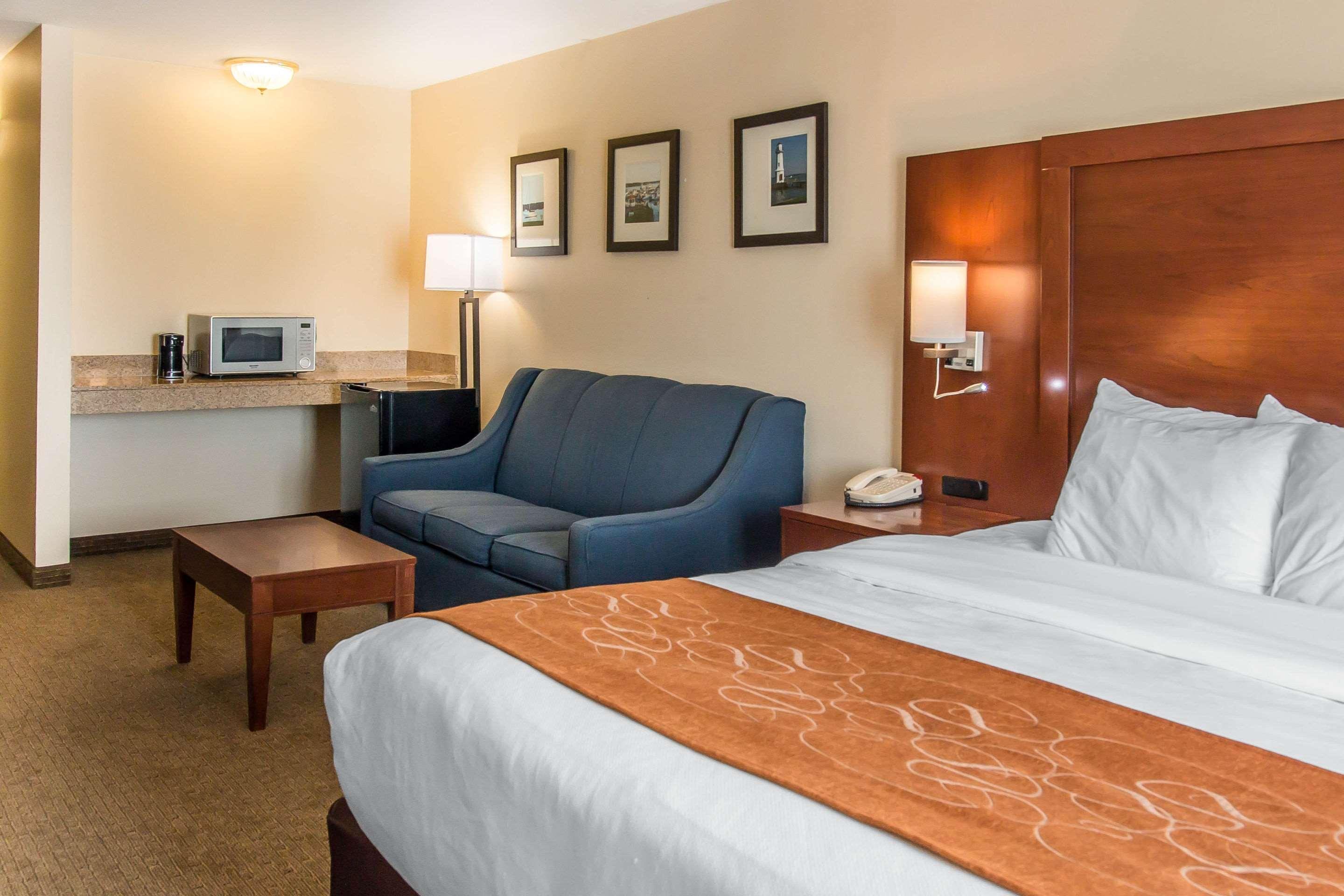 Comfort Suites Wixom Eksteriør billede