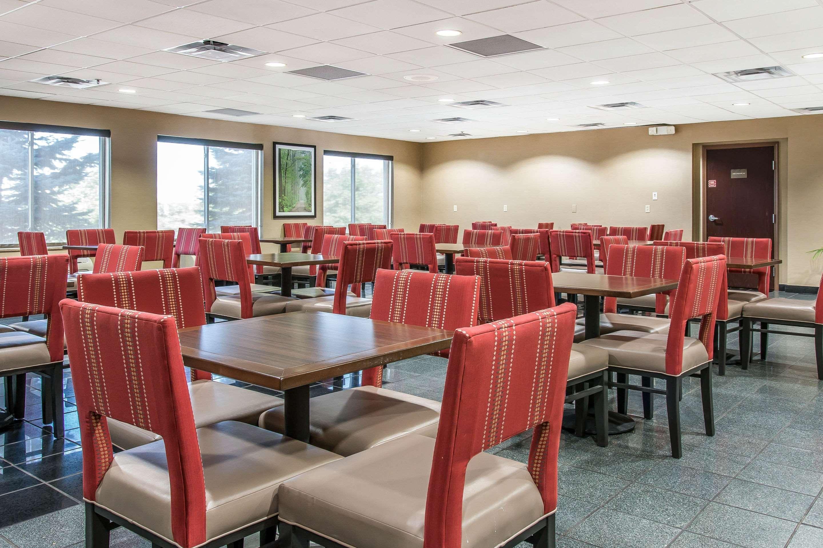 Comfort Suites Wixom Eksteriør billede