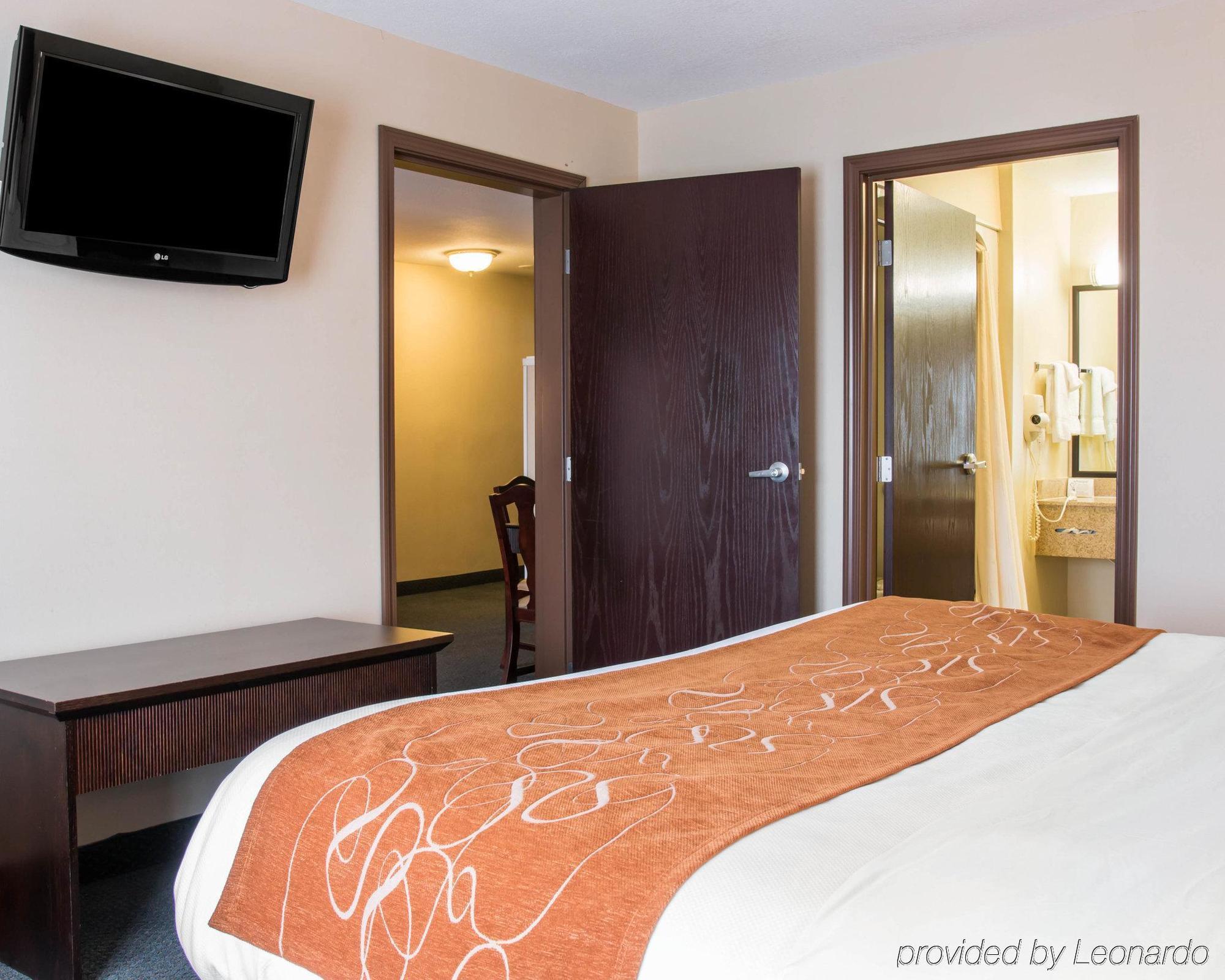 Comfort Suites Wixom Eksteriør billede