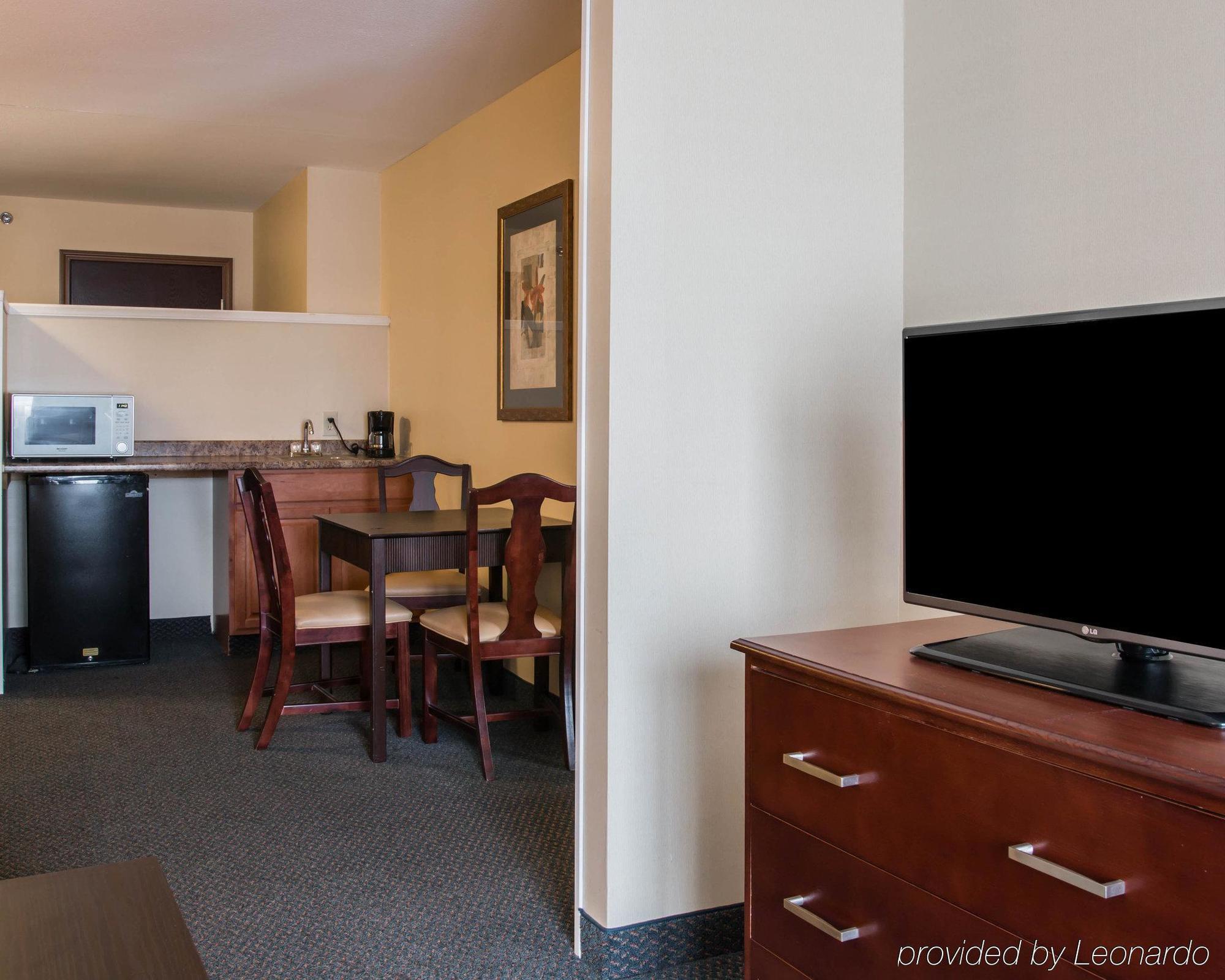 Comfort Suites Wixom Eksteriør billede