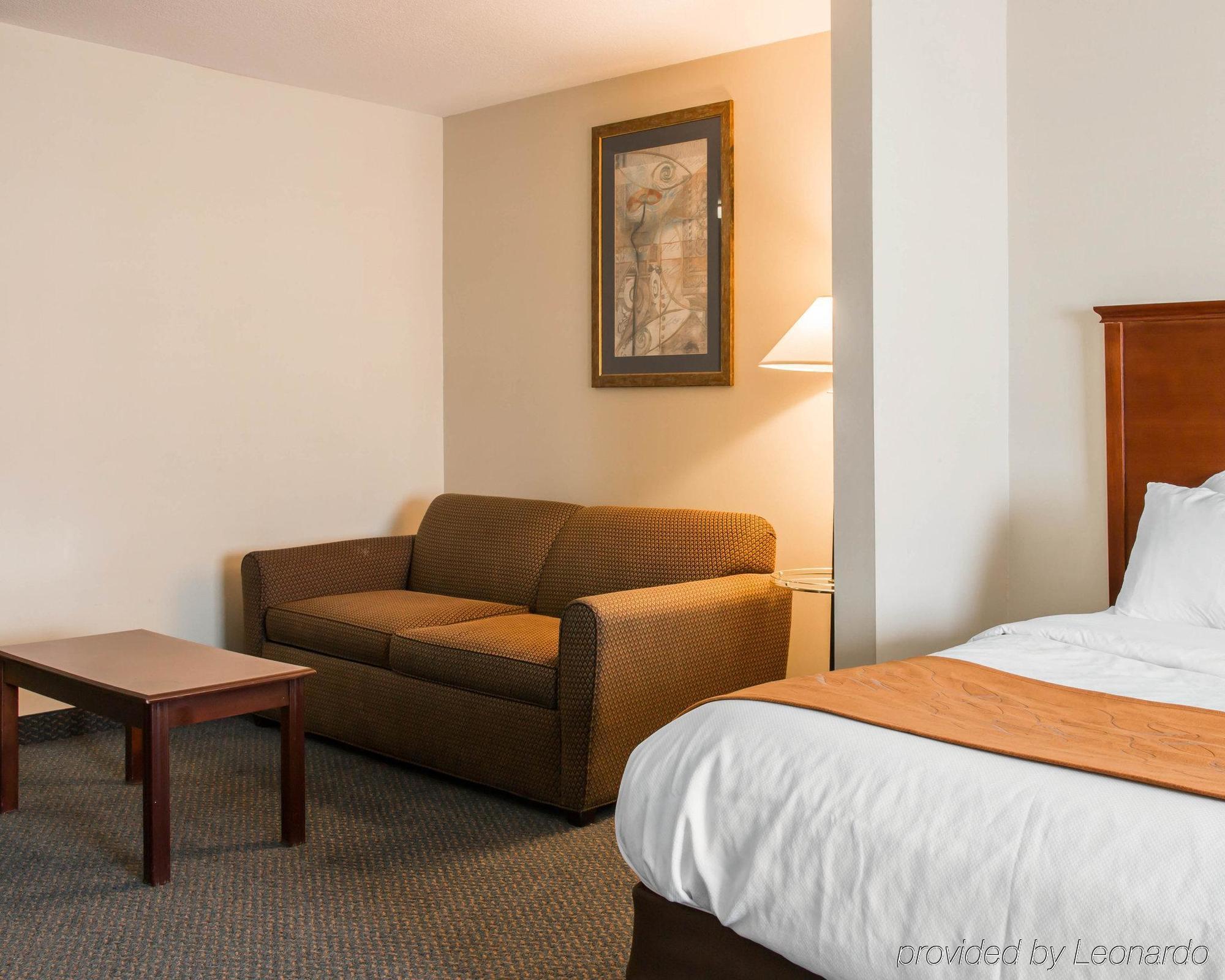Comfort Suites Wixom Eksteriør billede